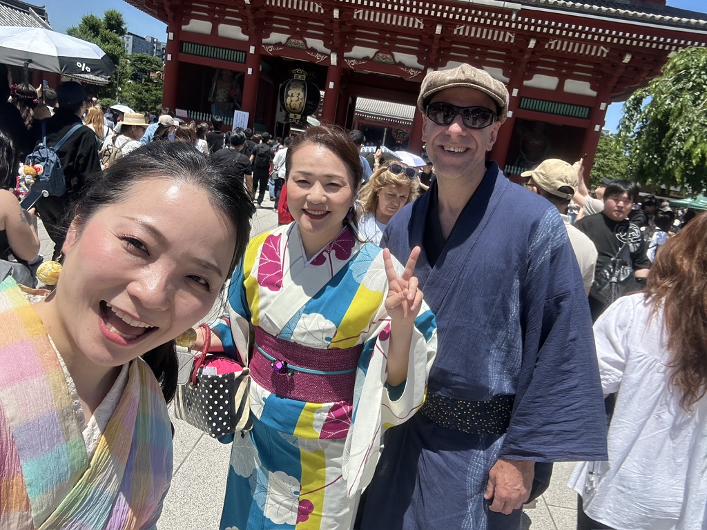 着物でなんでもできるもん2026年・浅草寺にて